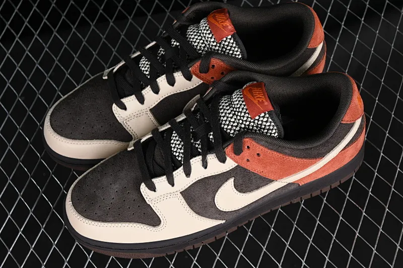 All categories Nk SB Dunk series Nk SB Dunk Low low-top sneakers M version pure original Nk Dunk Low "Red Panda" Red Panda SB low-top sports and leisure sneakers FV0395-200